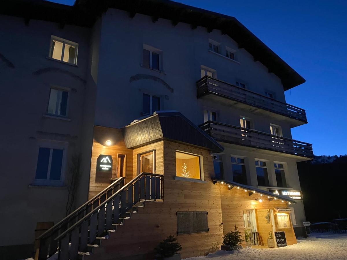 Residence Les 3 Sommets Sarcenas Exterior photo